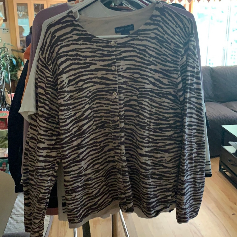 Cheeta print button up
